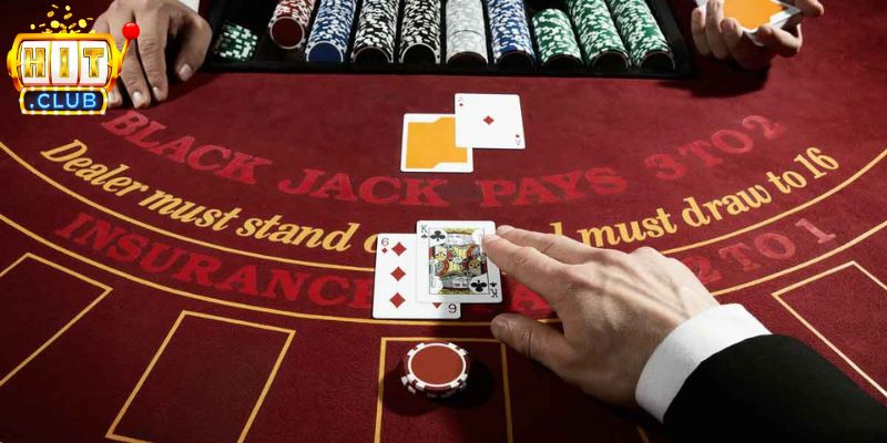 Đánh giá kỹ tổng điểm hiện tại để đưa quyết định hợp lý